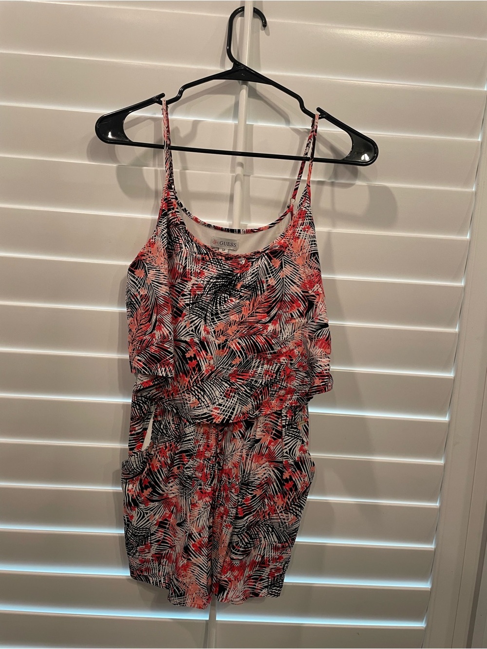 Guess Coral, Black & White Tropical Print Romper